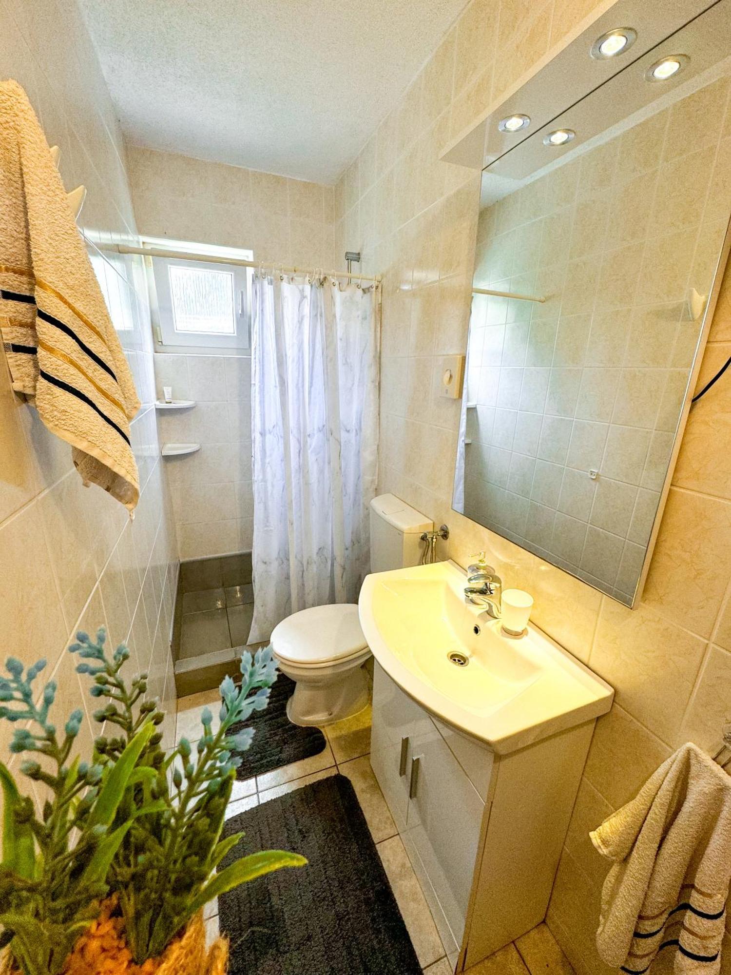 Apartmani Cvangic Vir Exterior foto