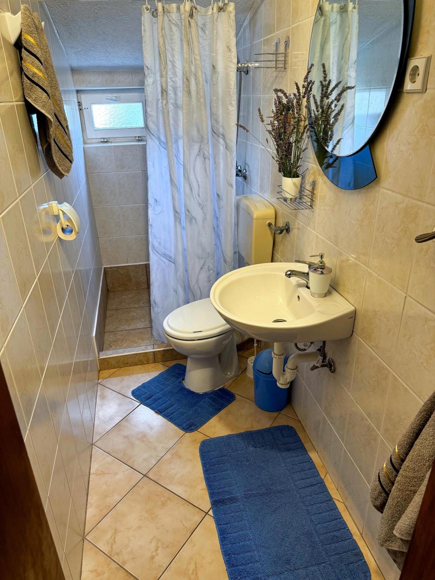 Apartmani Cvangic Vir Exterior foto